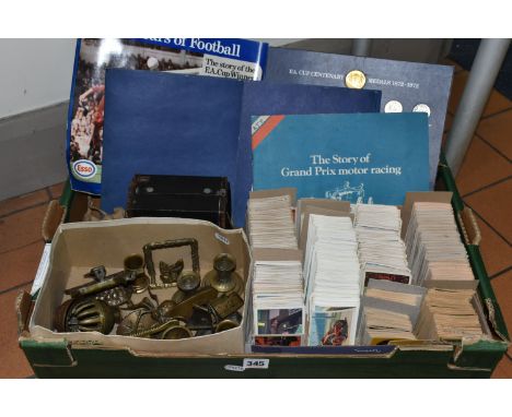 A QUANTITY OF ASSORTED TRADE CARDS, to include a complete set of the A. &amp; B.C. Batman series with the pink back and no fa
