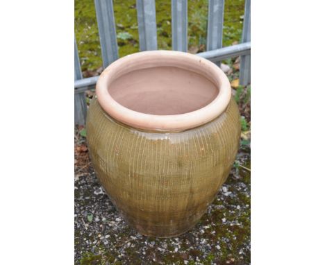 A LARGE GLAZED PLANT PLANTER, diameter 48cm x height 54cm (condition report: good)