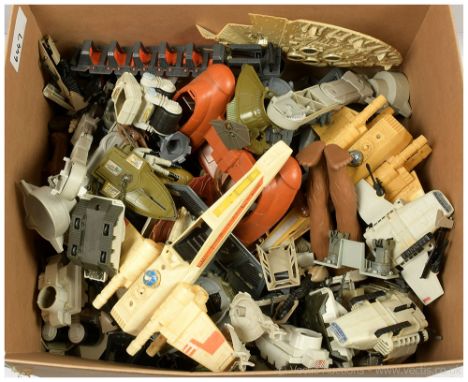 Large quantity of Kenner Star Wars vintage vehicles, 3 3/4" figures, creatures, Play-set parts, accessories and spares includ