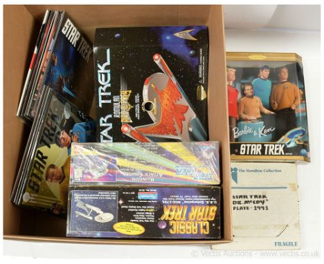 Playmates Star Trek vehicles x three including USS Enterprise, Klingon Attack Cruiser and Romulan Bird of Prey, all Good to E