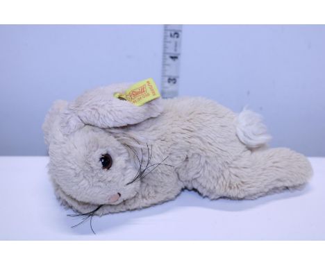 A vintage Steiff Rabbit 