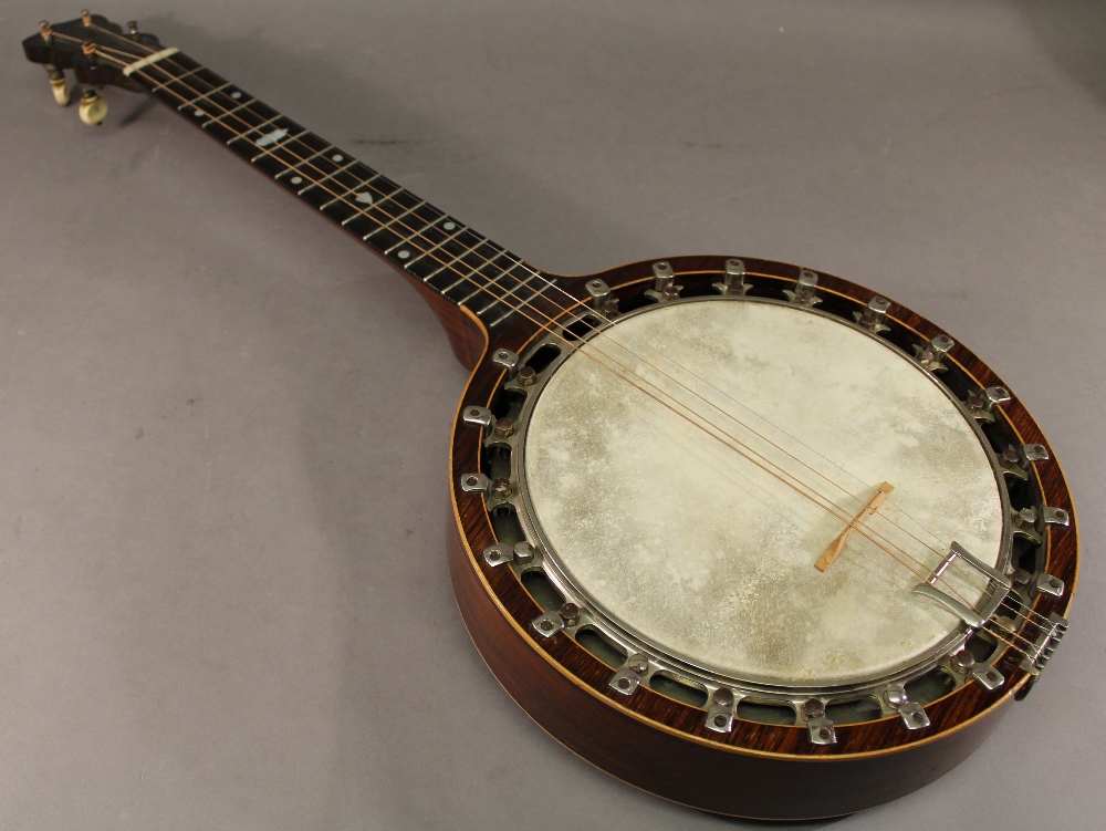A ROSEWOOD 'THE NEW WINDSOR' PATENT ZITHER BANJO By A O Windsor, 94