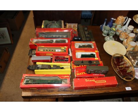 A collection of Tri-ang OO gauge scale models; Hornby OO gauge scale models; boxed Battlespace Combat Units etc.