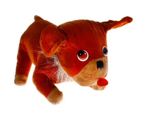 STEIFF ”Pip”, mit Halsband, Knopf mit sehr langem ”f” und minimalen Resten der roten Fahne, Samt mit wenigen kleineren Fehlst