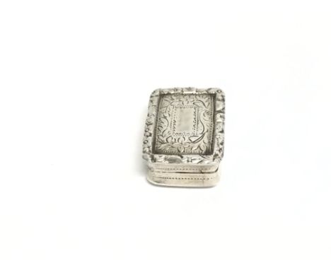 A vintage silver Nathaniel Mills vinaigrette. 5.8g Postage (a).