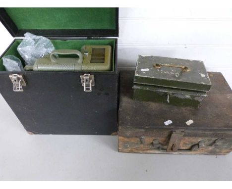 Vintage Ditmar projector together with two vintage cash boxes