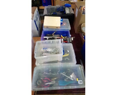 Quantity of tools