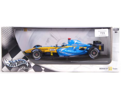 A Hot Wheels made ' Racing ' series ' Renault F1 Team ' precision diecast 1:18 scale model Formula 1 racing car - R24 Jarno T