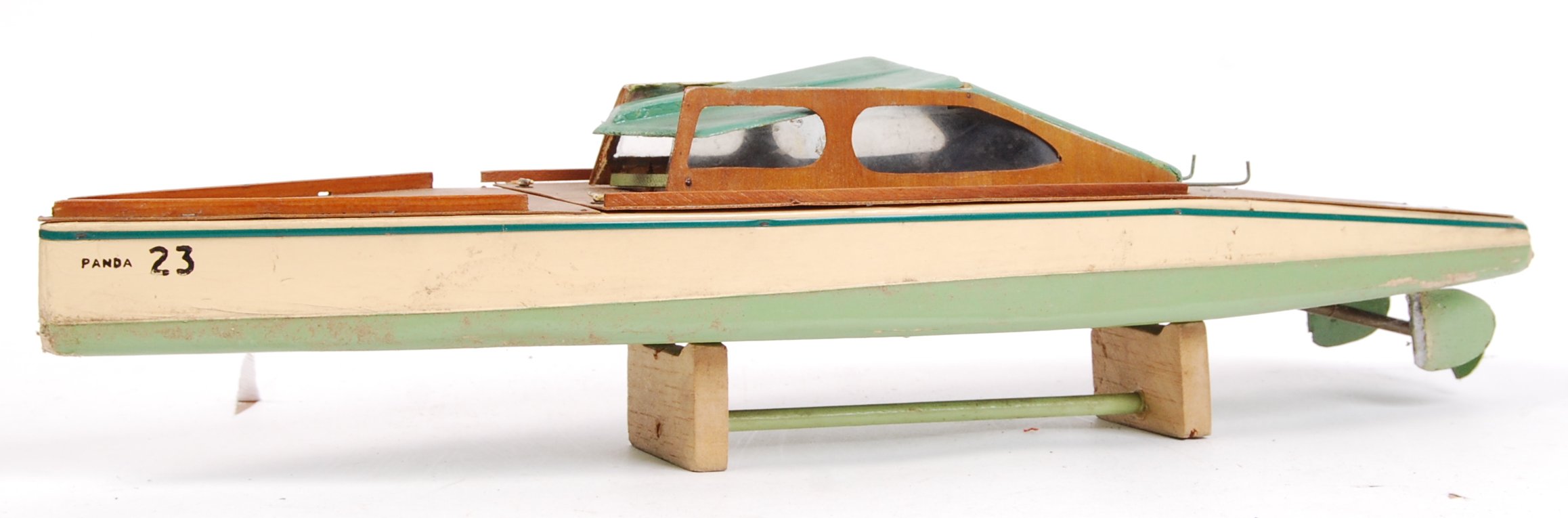 electric model boat