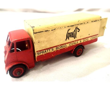 Dinky Guy Spratts van, unboxed. P&P Group 1 (£14+VAT for the first lot and £1+VAT for subsequent lots)Condition Report: Fair 