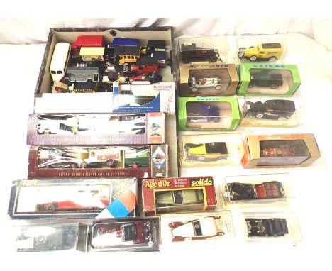 Approximately thirty boxed/unboxed vehicles; Solido, Eligor Lledo, Brumm, etc. boxes mostly poor. P&amp;P Group 3 (£25+VAT fo