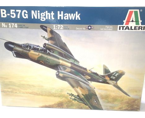 Italeri 1:72 scale B57G Night Hawk, factory sealed. P&amp;P Group 1 (£14+VAT for the first lot and £1+VAT for subsequent lots