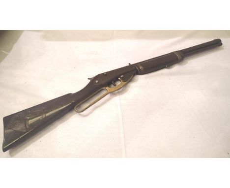 Toy Winchester type rifle with sound. P&amp;P Group 2 (£18+VAT for the first lot and £3+VAT for subsequent lots) 