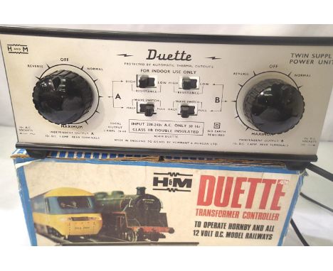 H&amp;M Duette two-track controller, in a very good - excellent condition, boxed. P&amp;P Group 1 (£14+VAT for the first lot 