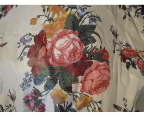 A large collection of various vintage glazed cotton lined and interlined curtains, all with floral pattern, some vintage Laur