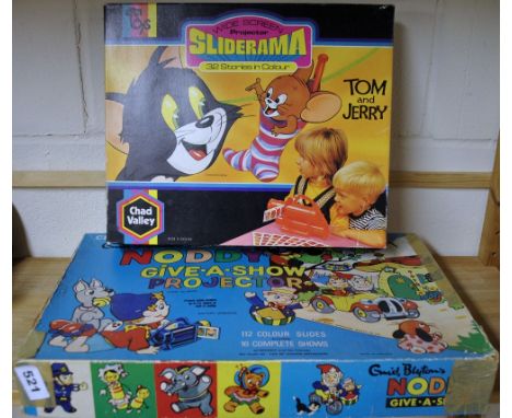 A vintage Chad Valley Noddy projector and Chad Valley Tom & Jerry, Slidearama.