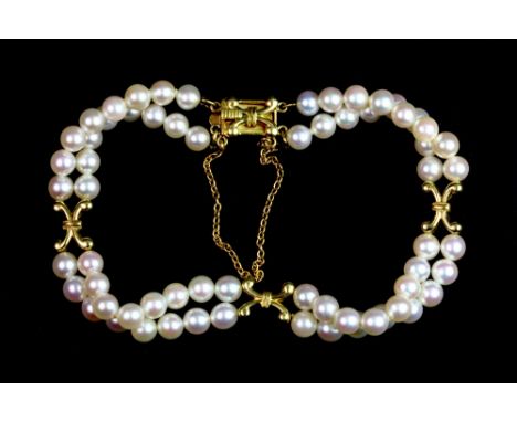 A 14ct gold and pearl bracelet.