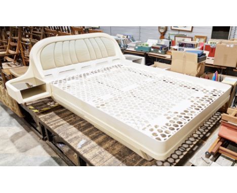 Mid century, circa 1970, modular plastic Space Age bed&nbsp;designed by James Seccombe, comprising a white plastic frame with