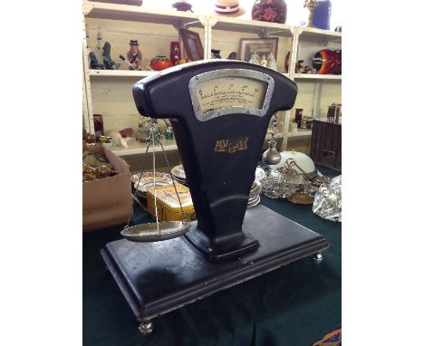A set of early 20th century Avery shop scales.