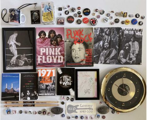 An assortment of rock music collectables: approx 25 Mott the Hoople badges, approx 35 assorted badges inc Hawkwind, The Who, 