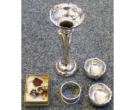 A George III garnet and 1/2 pearl mourning brooch, various costume jewellery, a silver vase, a pair of silver salts and a sil