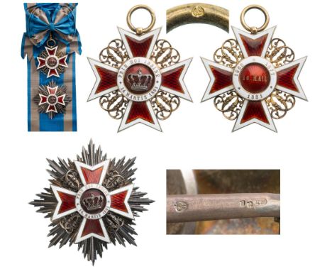 Grand Cross Set, 1st Model (1881) for Civil. Sash Badge, 70 mm., gilt Silver, hallmarked "2 dolphins", both sides red enamele