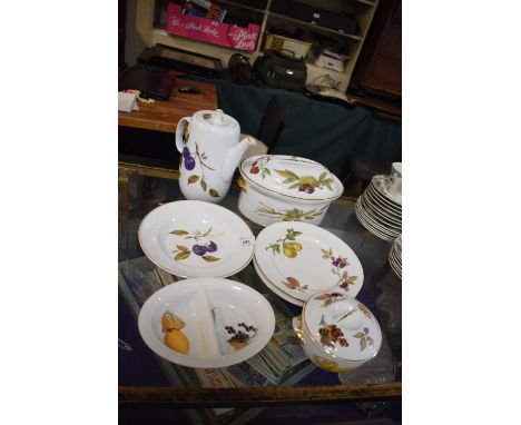 A Collection of Royal Worcester Evesham 