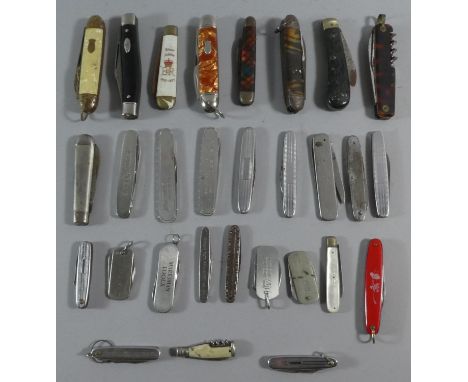 A Collection of 29 Various Advertising and Vintage Penknives, Multi Tool Knives etc 