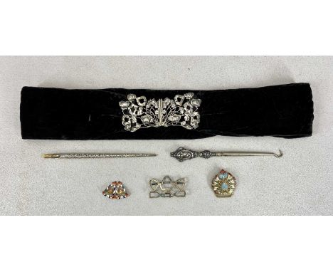 HALLMARKED SILVER ART NOUVEAU NURSE'S BUCKLE, TIFFANY &amp; CO. SILVER DIP PEN &amp; OTHER COLLECTABLES the large two-piece b