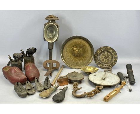 MIXED METALWARE &amp; COLLECTABLES, including 19th Century metal coaching lamp, leather shot-flask, copper shot-flask, two br