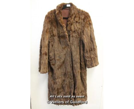 *Womens Vintage Brown Real Fur Coat Possibly Size 18
