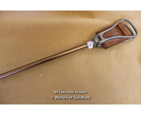 Vintage 'Featherwate' Shooting Stick With Leather Seat
