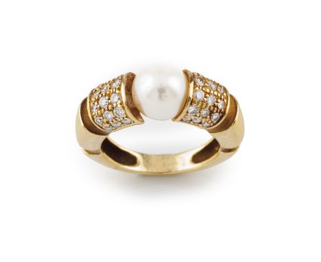 A Mauboussin ringGoldSet with one natural pearl (ca. 7,5 mm) and 24 brilliant cut diamonds (ca. 0.48ct)French assay-marks 750