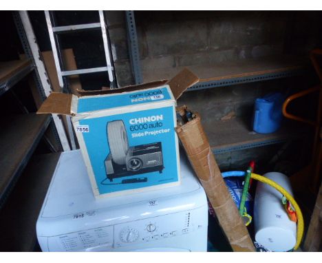 Vintage Chinon 6000 auto slide projector and screen in original box