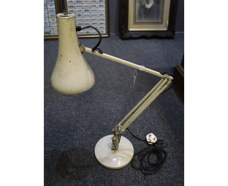 Anglepoise type desk lamp.(B.P. 21% + VAT) 