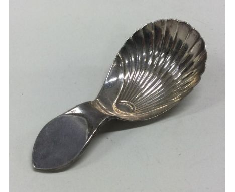 A George III silver caddy spoon. Sheffield 1786. By Richard Morton &amp; Co. Approx. 10 grams. Est. £50 - £80.