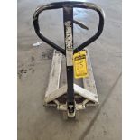 Crown 5,500 LB. Hydraulic Pallet Jack ($5 Loading fee will be added to buyer's invoice)