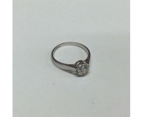 An attractive diamond single stone ring in platinum claw setting. Approx. 4 grams. Est. £600 - £800.