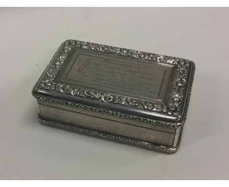 A heavy and impressive silver snuff box. London 1846. By Elizabeth Eaton. Approx. 234 grams. Est. £900 - £1000.