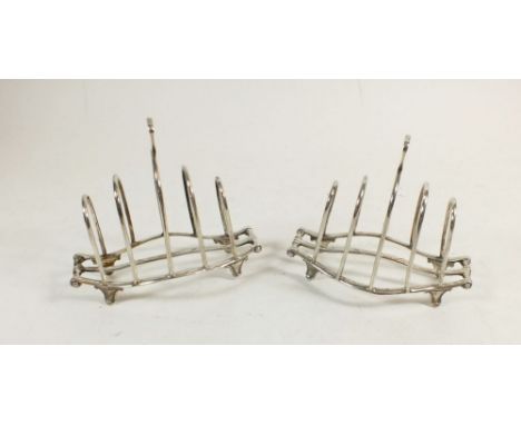 A silver matched pair of toast racks, London 1935 &amp; Birmingham 1936, 148g