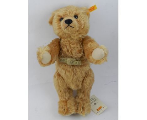 A Steiff 'Anniversary UK' bear, together with dust bag.