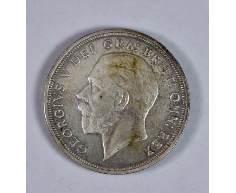 A George V Wreath Crown, 1932, 28.1g, very fine/extremely fine
Note: Only 2395 of these coins were minted/struck
&nbsp; &nbsp
