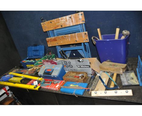 A COLLECTION OF TOOLS including a Marples wood plane, two tap and die sets, two spirit levels, hammers, mallets, a folding wo