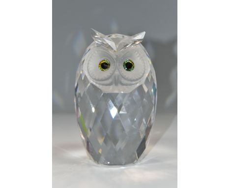 A BOXED SWAROVSKI CRYSTAL GIANT OWL SCULPTURE, with coloured eyes and frosted face, model no 010125, part of the Woodlands Fr
