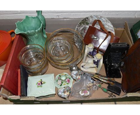A BOX OF CERAMICS, GLASS, METAL WARES AND SUNDRY ITEMS, to include a pair of salad servers with carved antler decorated handl