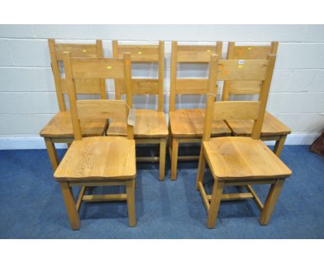 A SET OF SIX SOLID OAK BESP-OAK LADDER BACK CHAIRS (condition - all frames sturdy and in good condition) (6)