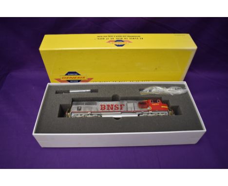 A Athearn Genesis HO scale BNSF SD75M Locomotive 8270, in original box G6135