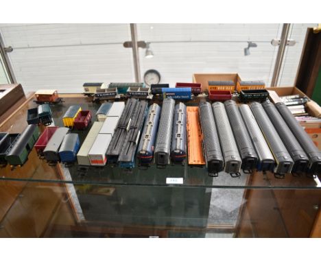 A large collection of Hornby, Lima, Mainline and similar 00 gauge Rolling Stock and Carriages including BR Crane, Palethorpes