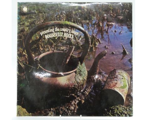 Roosevelt Holts - Presenting The Country Blues (7-63201) record appears VG with several light lines&nbsp;