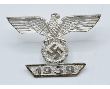 German Army WW2 Third Reich Nazi 'Spange Zum Eisernen Kreuz' bar to Iron Cross First Class, screw back example
